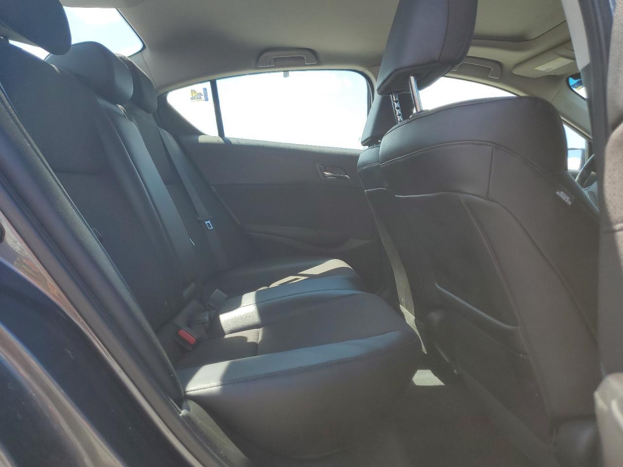 2013 ACURA ILX