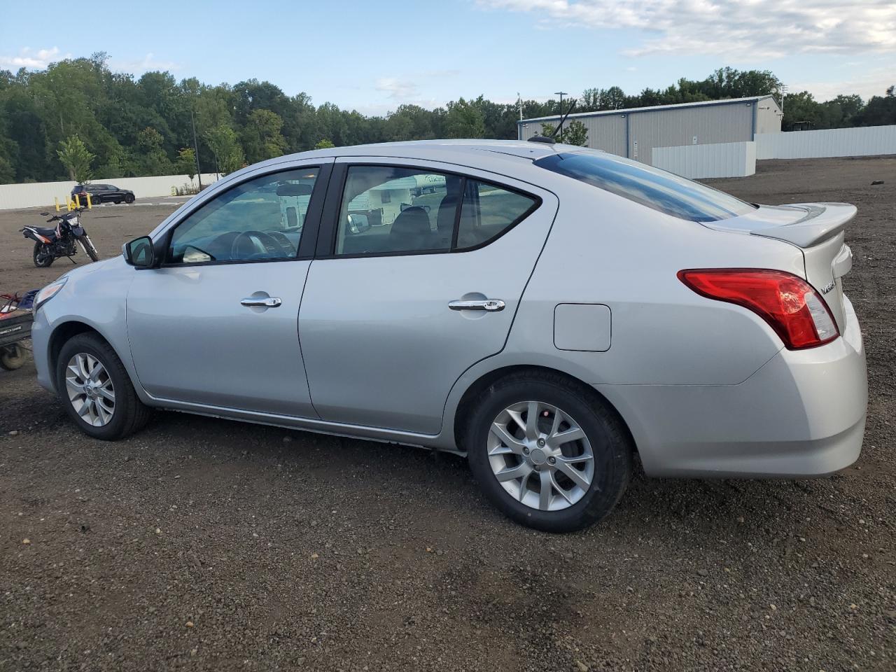 2018 NISSAN VERSA