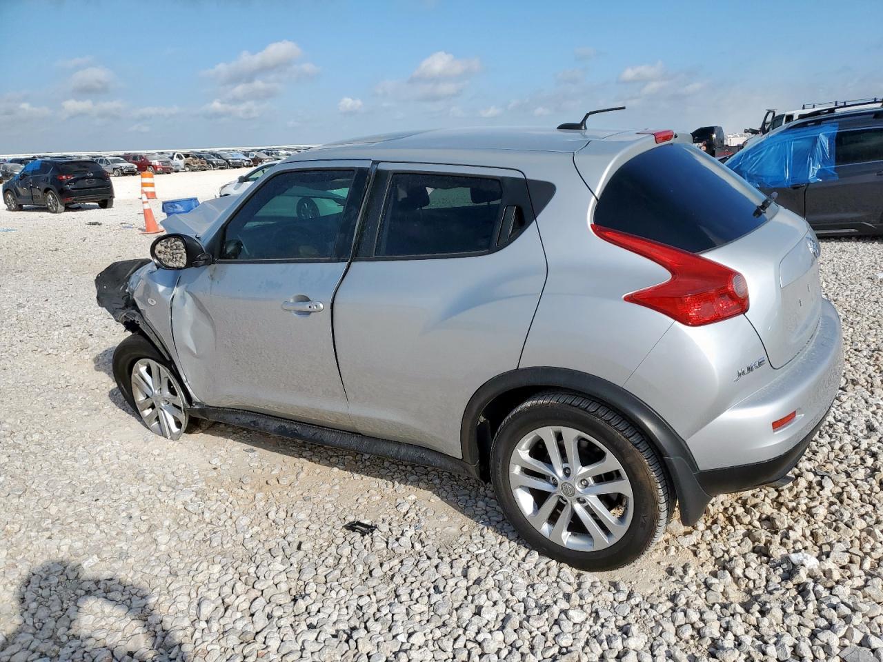 2014 NISSAN Juke