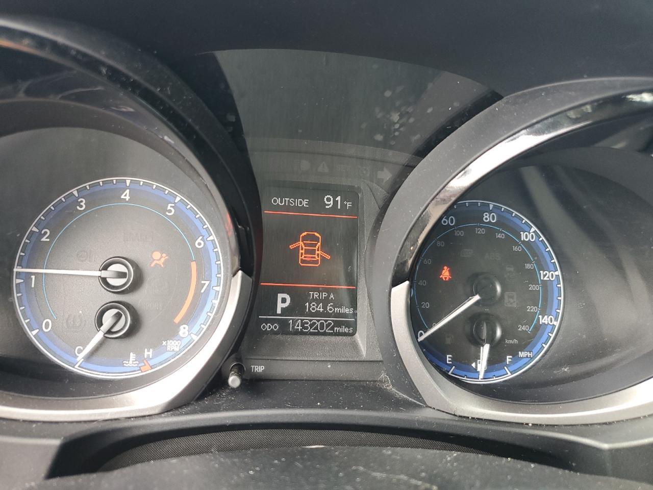 2014 TOYOTA COROLLA