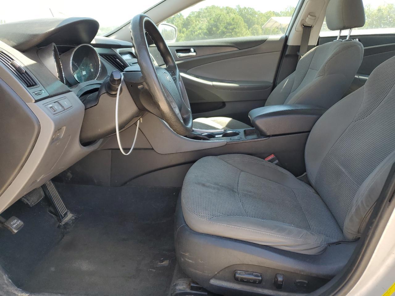 2013 HYUNDAI SONATA