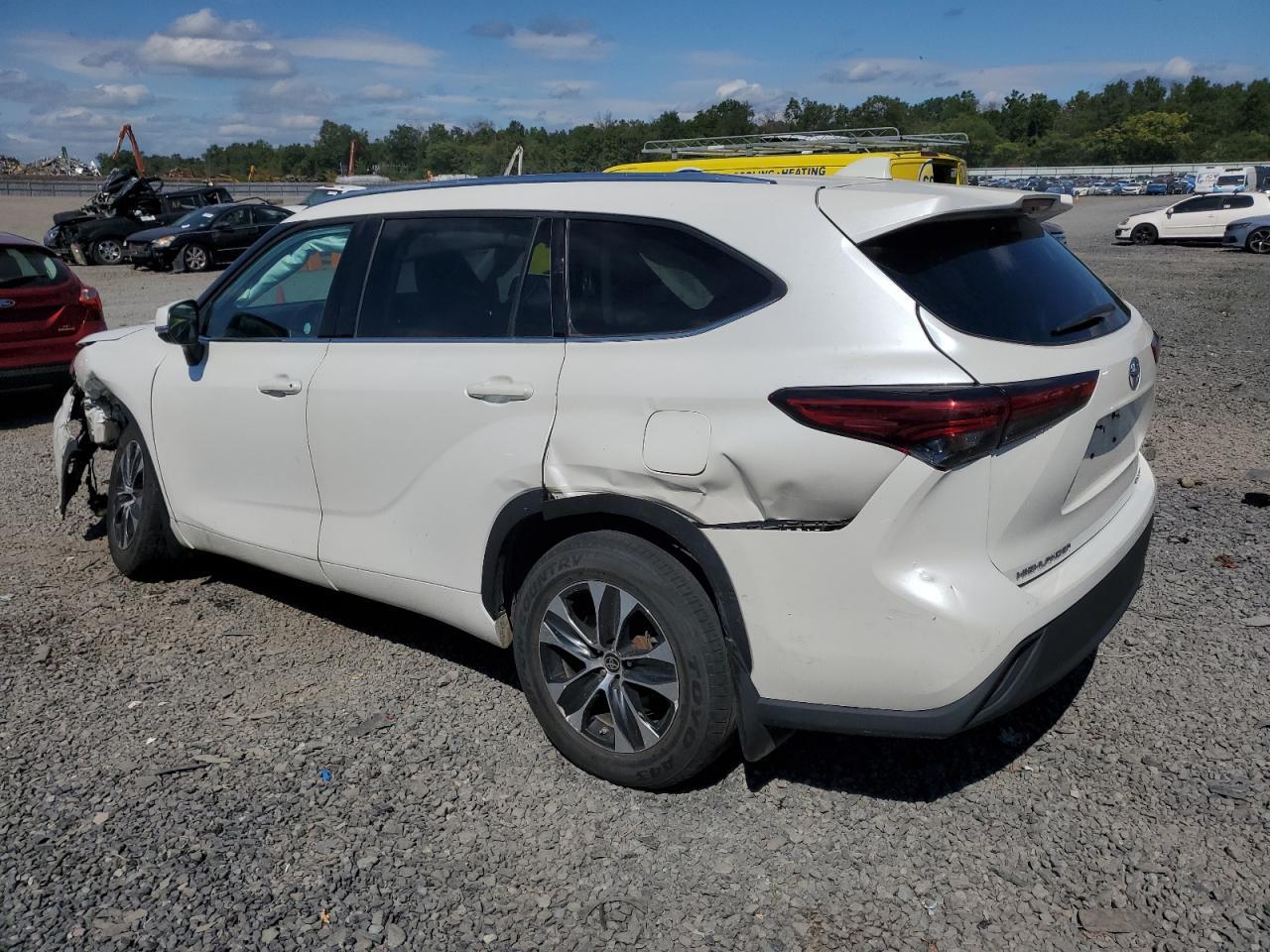2021 TOYOTA HIGHLANDER