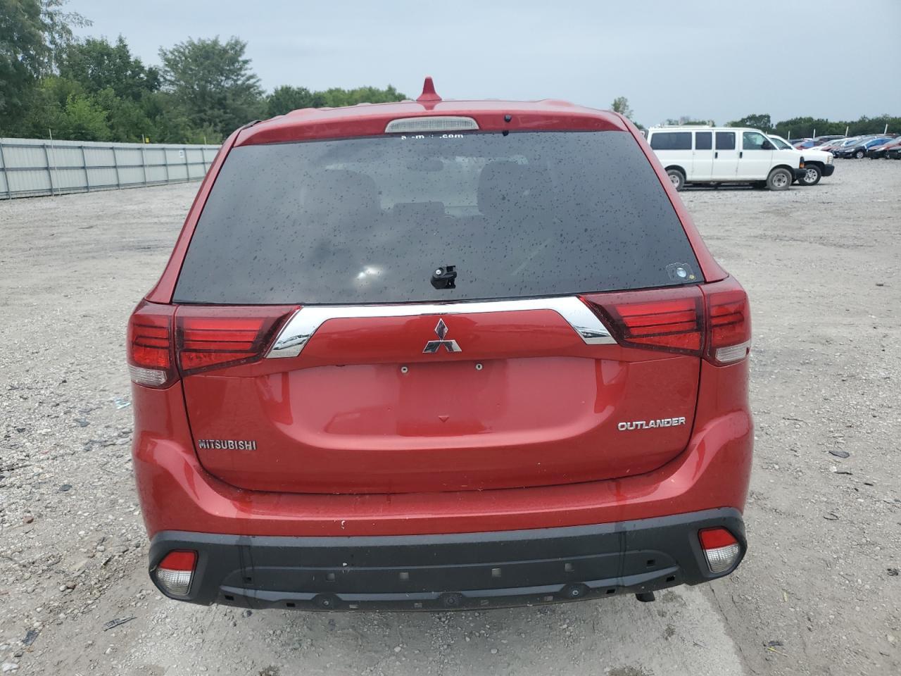 2019 MITSUBISHI outlander