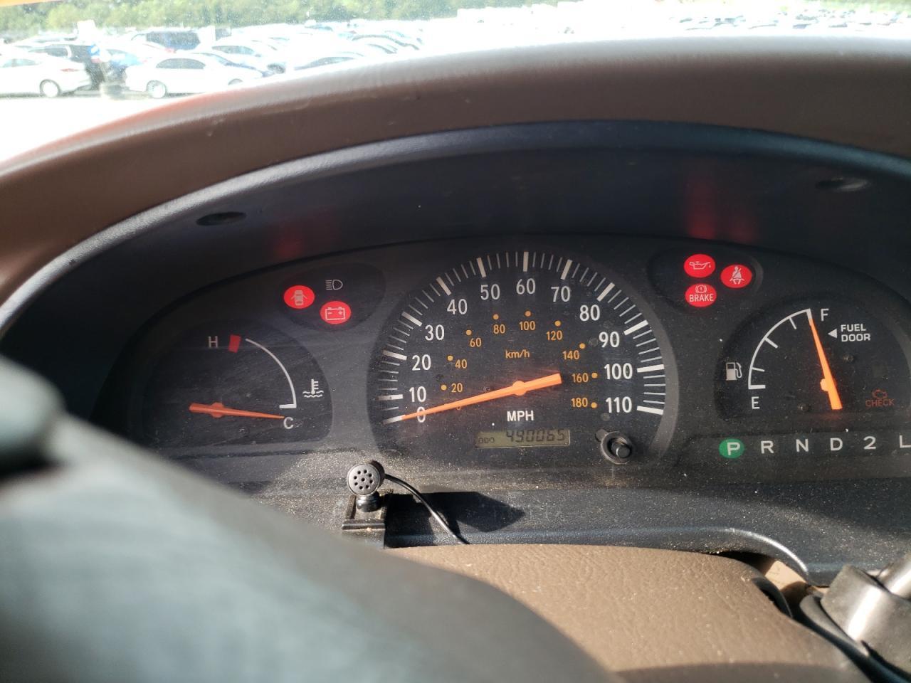 2002 TOYOTA TUNDRA