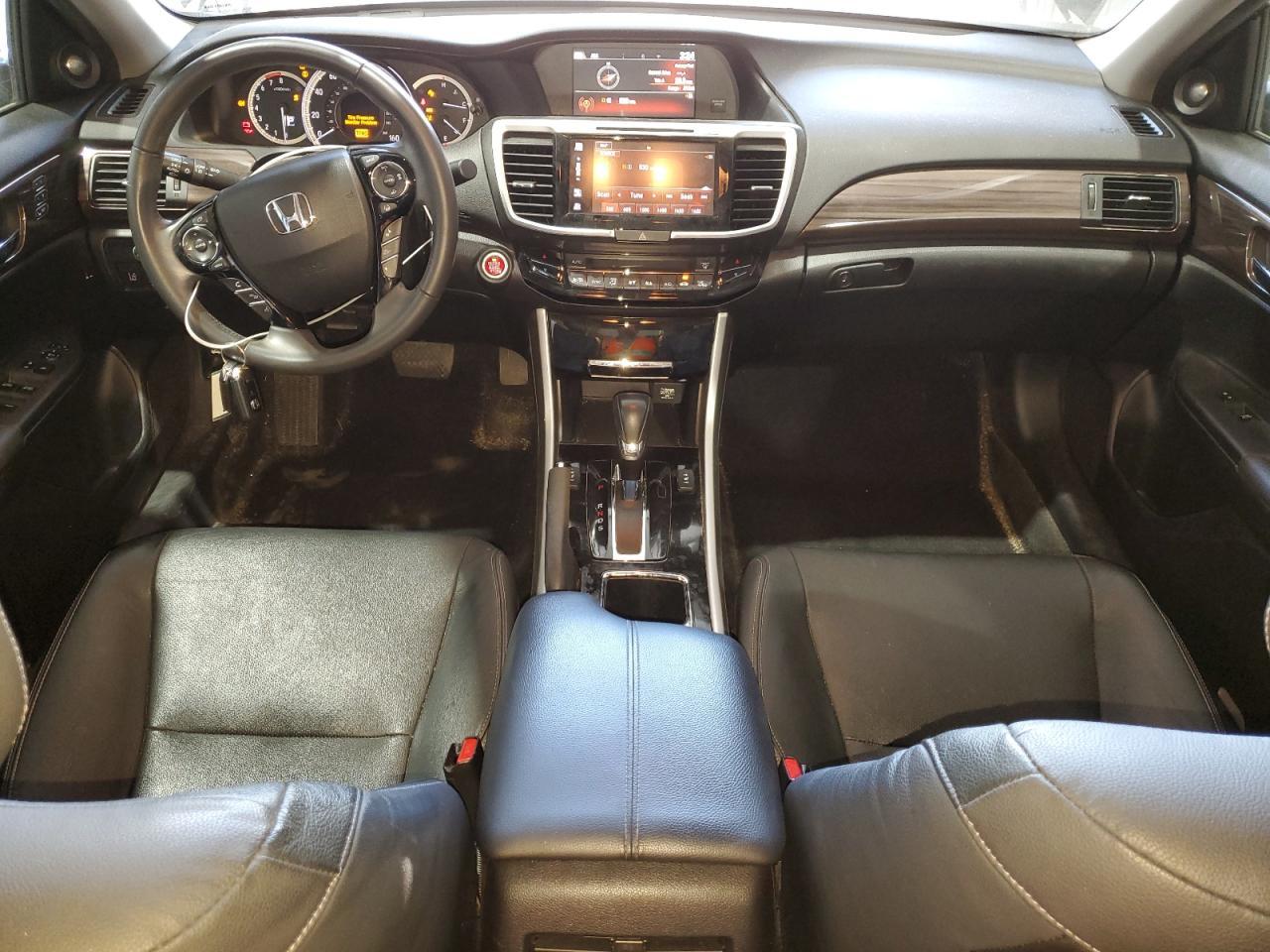 2017 HONDA ACCORD
