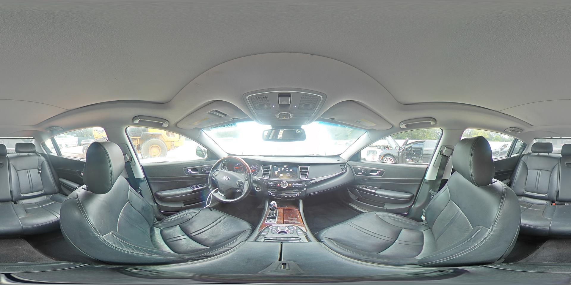 2016 KIA K900