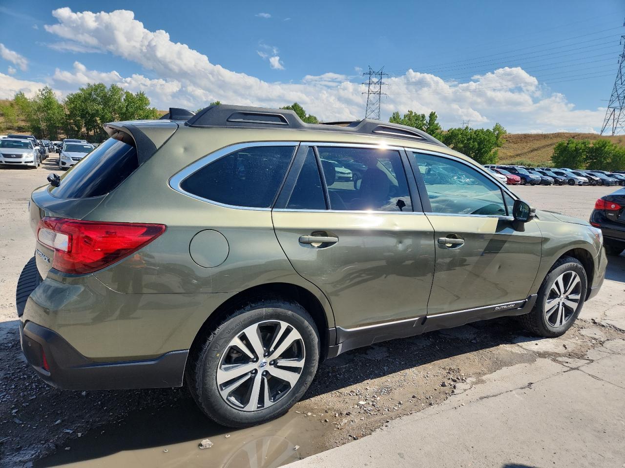 2019 SUBARU Outback