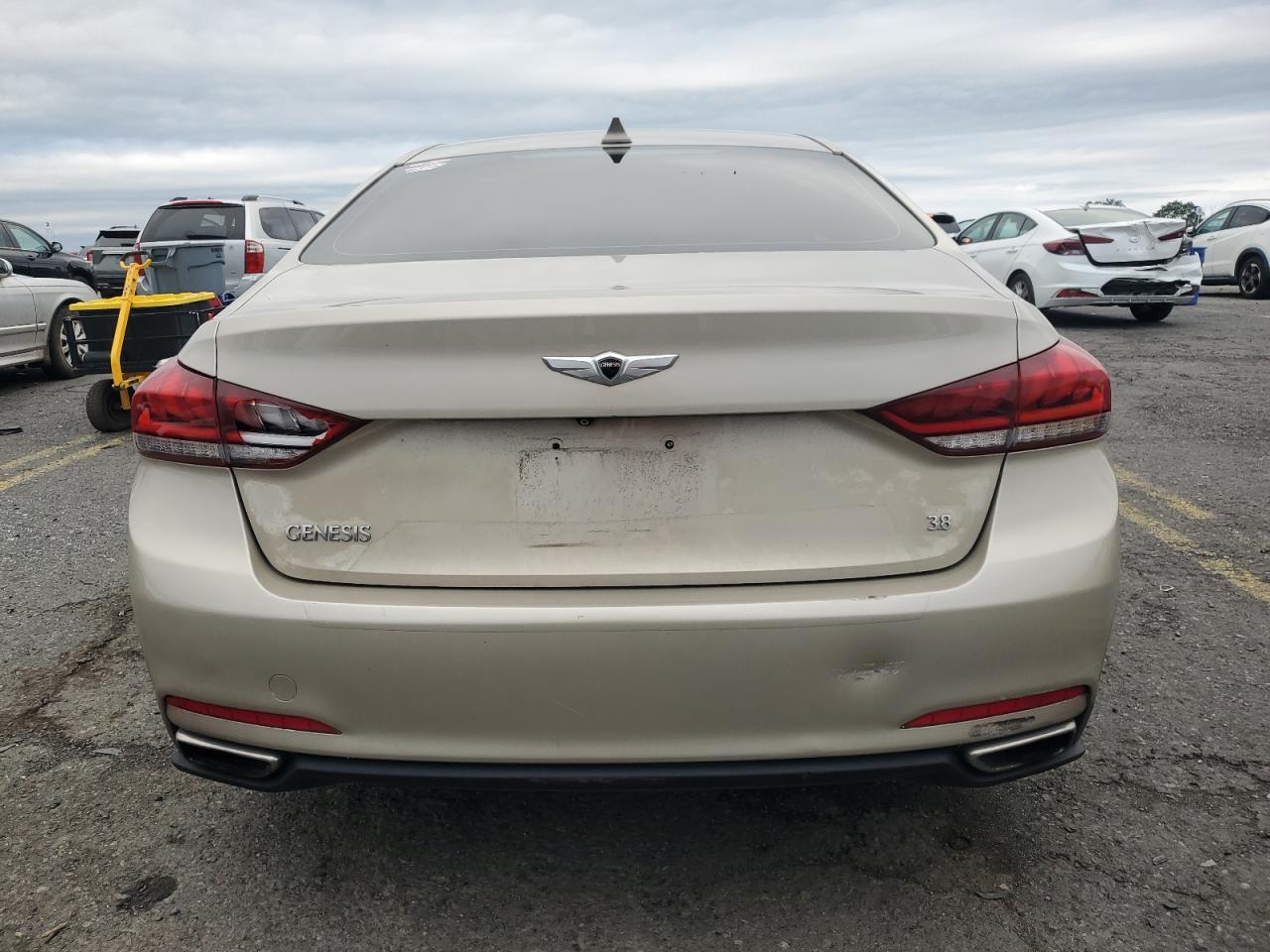 2015 HYUNDAI GENESIS