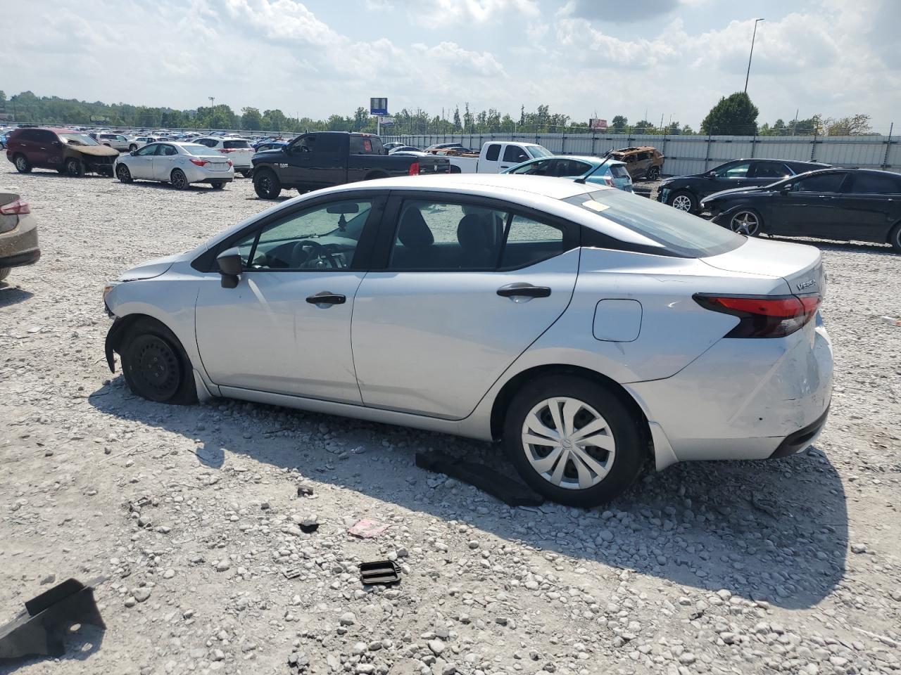 2021 NISSAN VERSA
