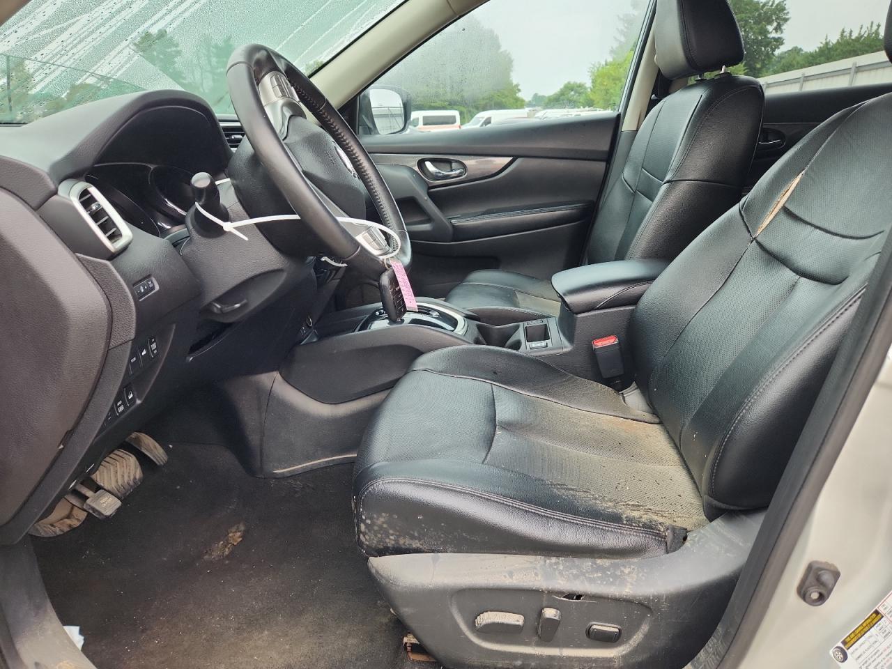 2016 NISSAN ROGUE