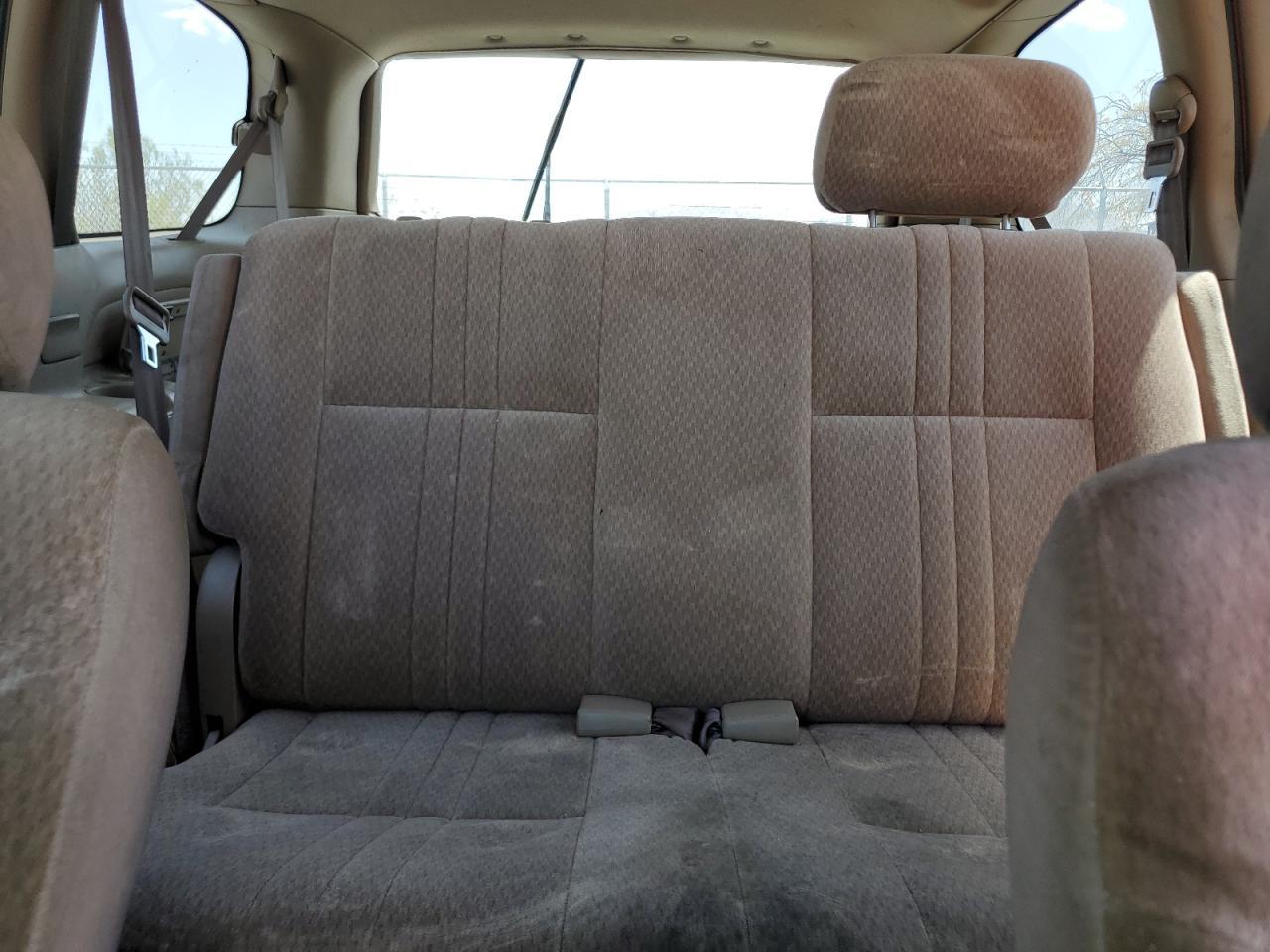 2002 TOYOTA SIENNA