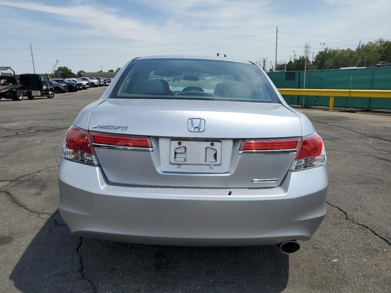 2011 HONDA ACCORD
