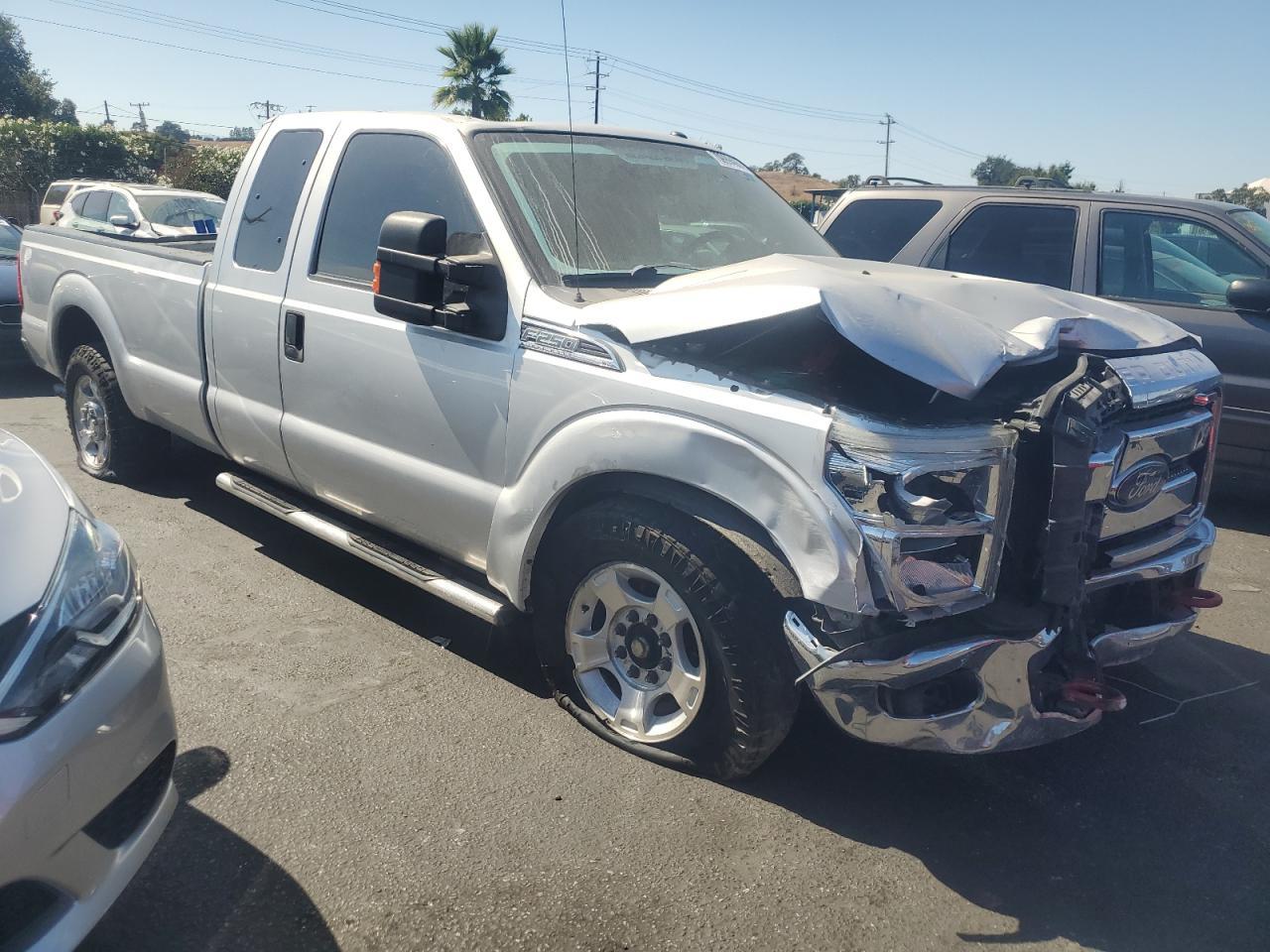 2015 FORD F-250