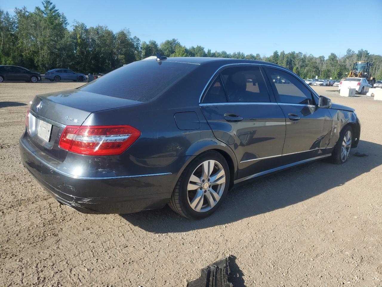 2012 MERCEDES-BENZ E-Class