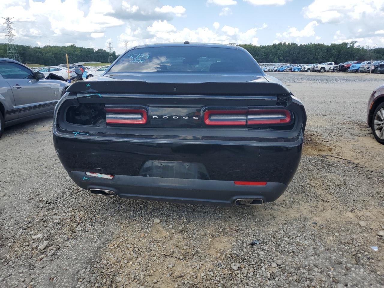 2019 DODGE Challenger