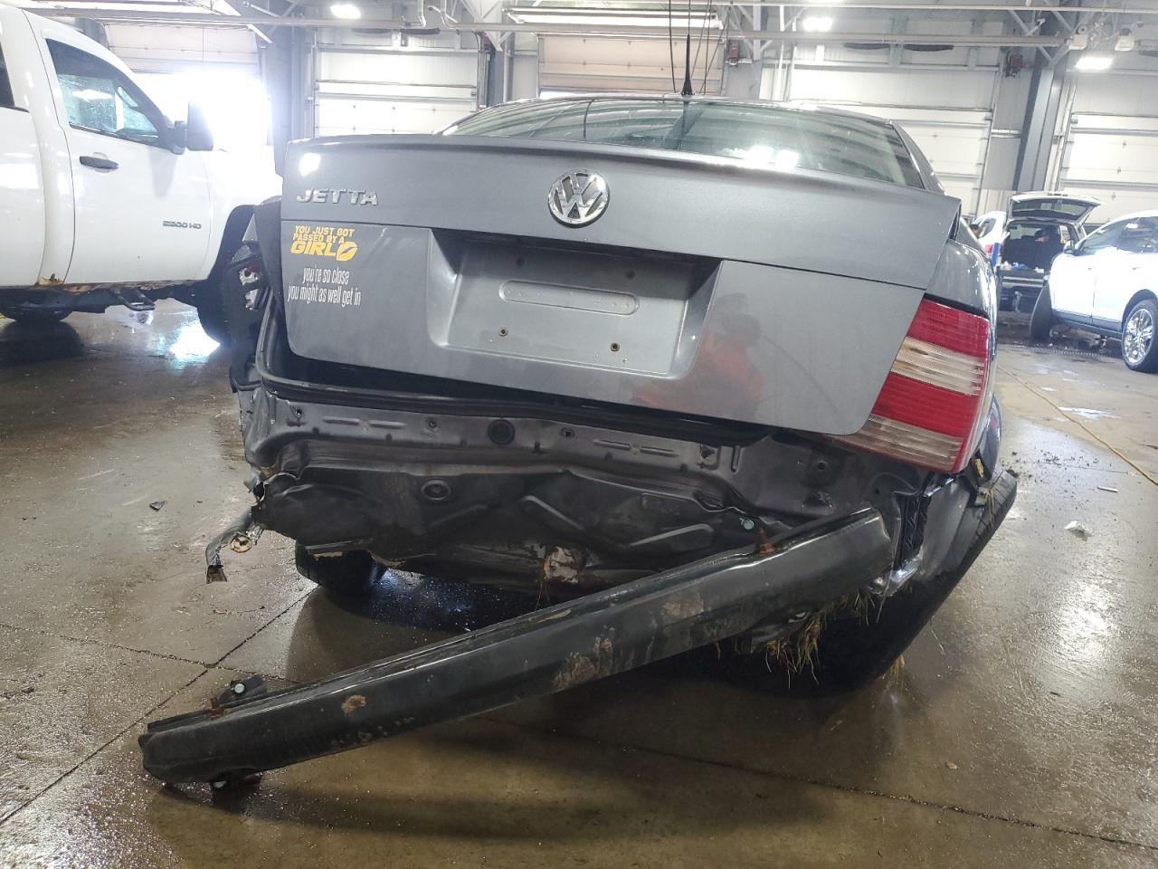 2004 VOLKSWAGEN JETTA