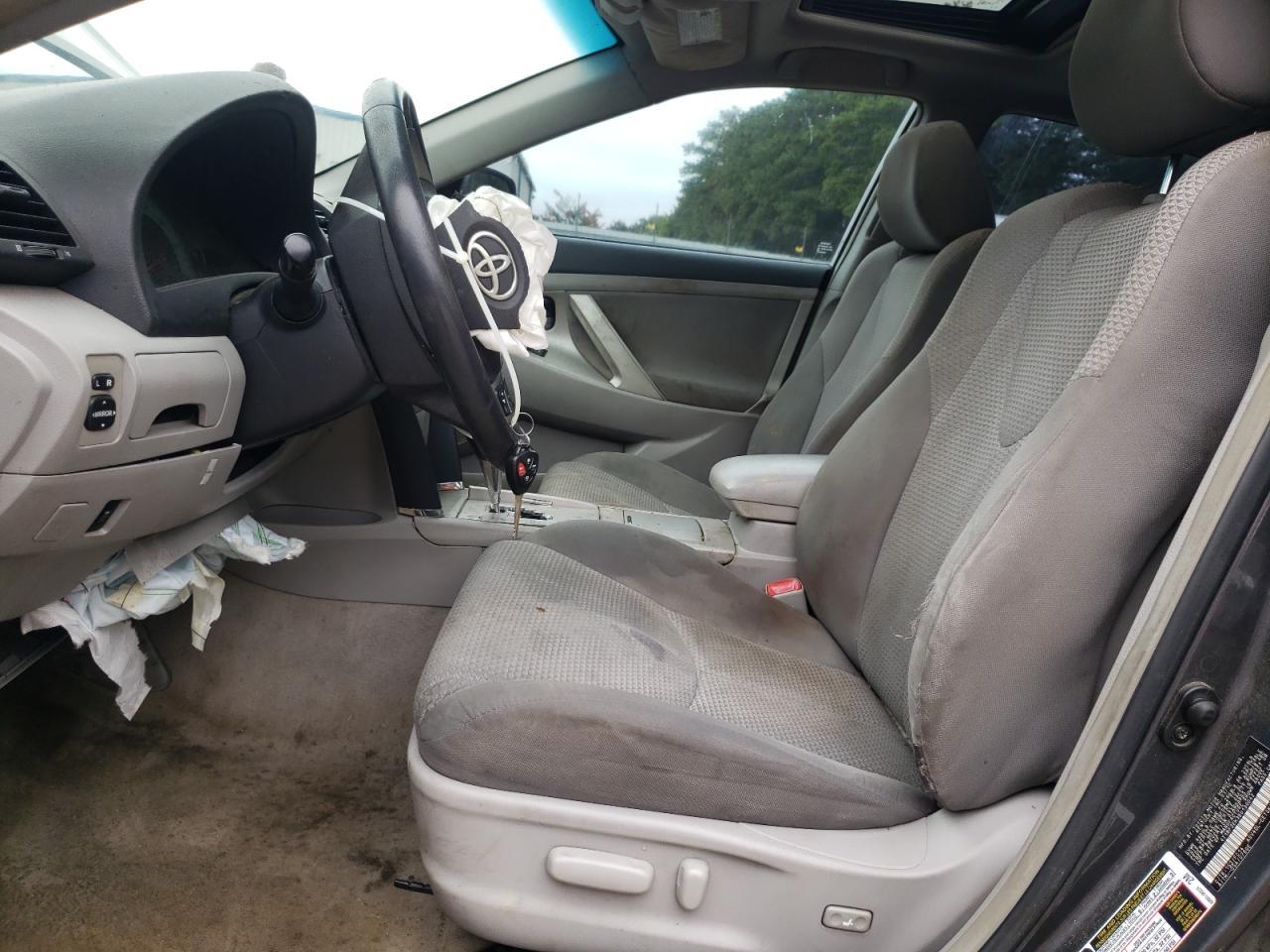 2011 TOYOTA CAMRY