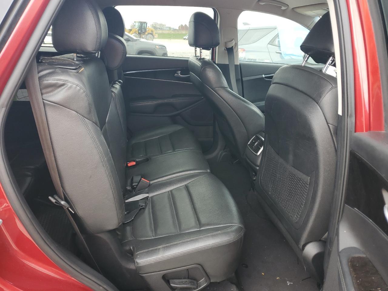 2018 KIA SORENTO