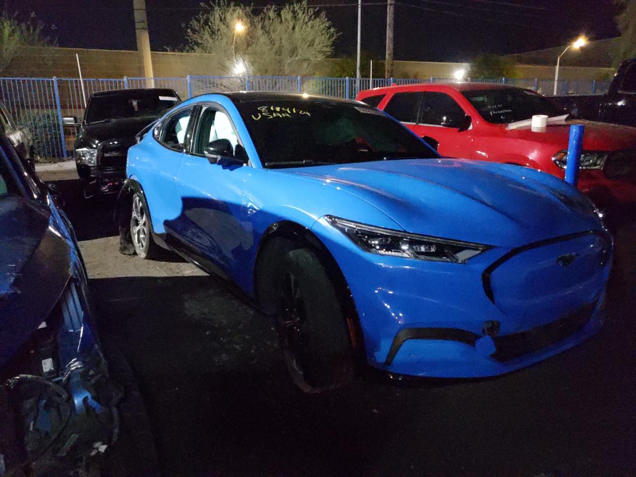 2022 FORD Mustang Mach-E