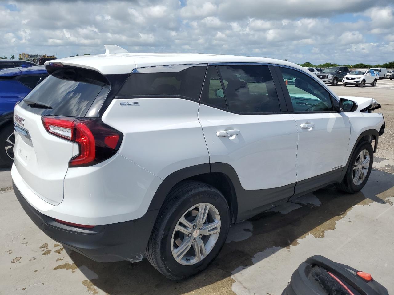 2024 GMC Terrain