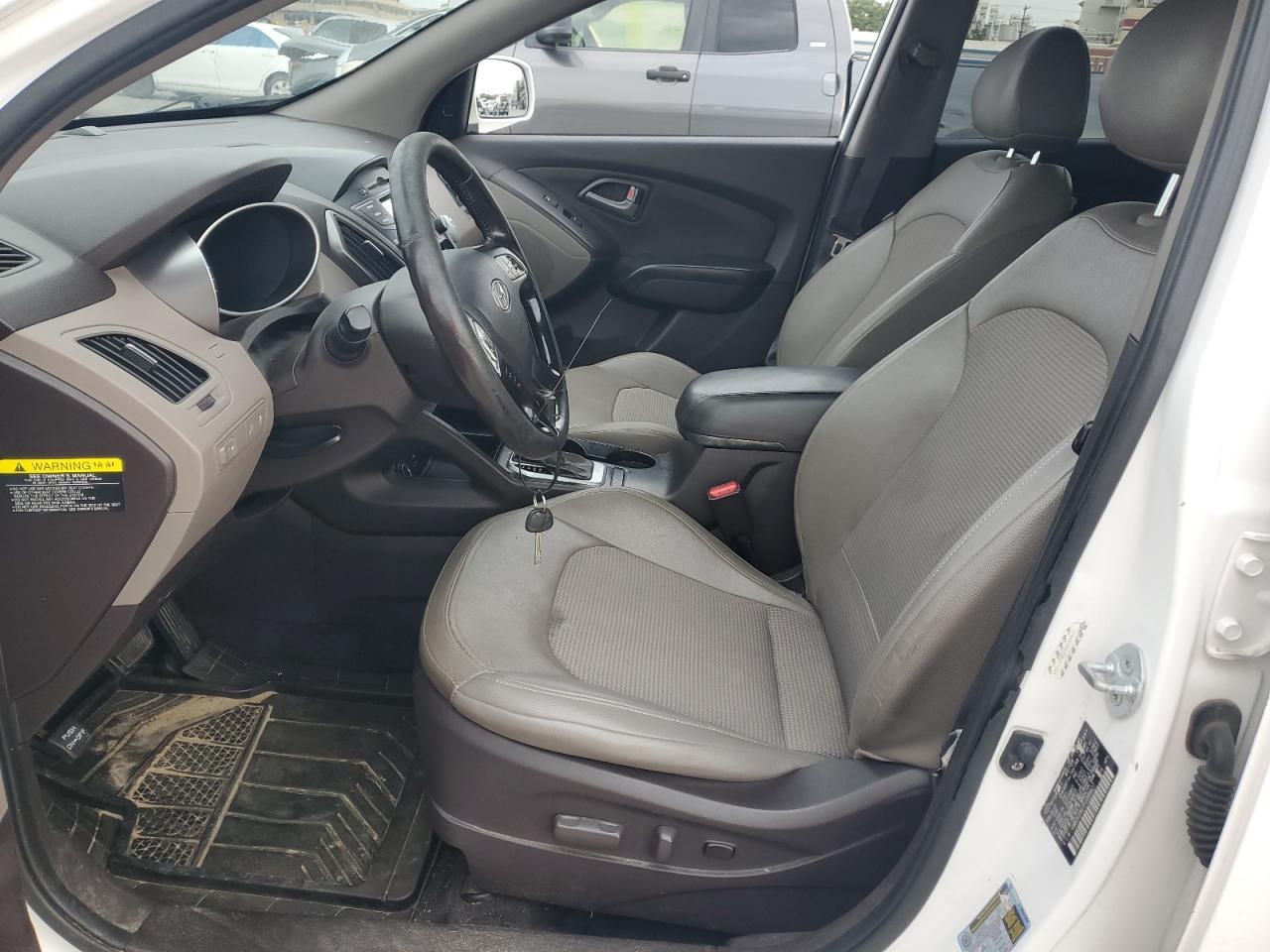 2015 HYUNDAI TUCSON