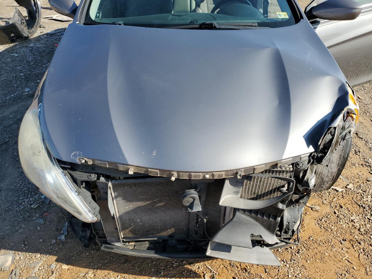 2012 HYUNDAI SONATA