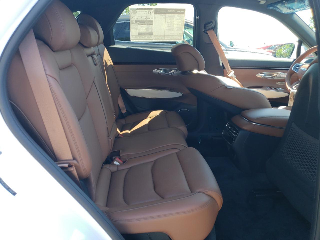2026 GENESIS GV70