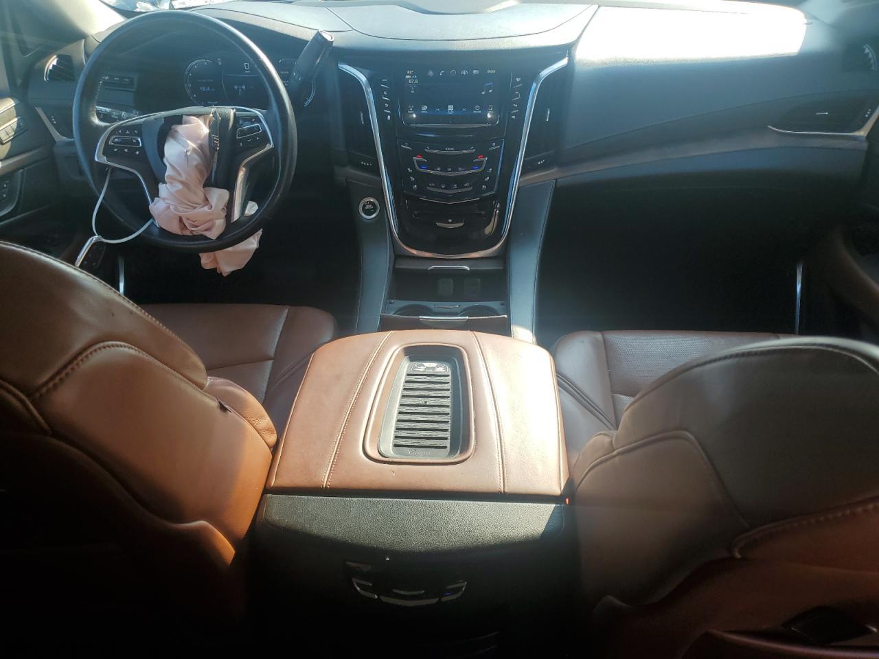 2018 CADILLAC ESCALADE