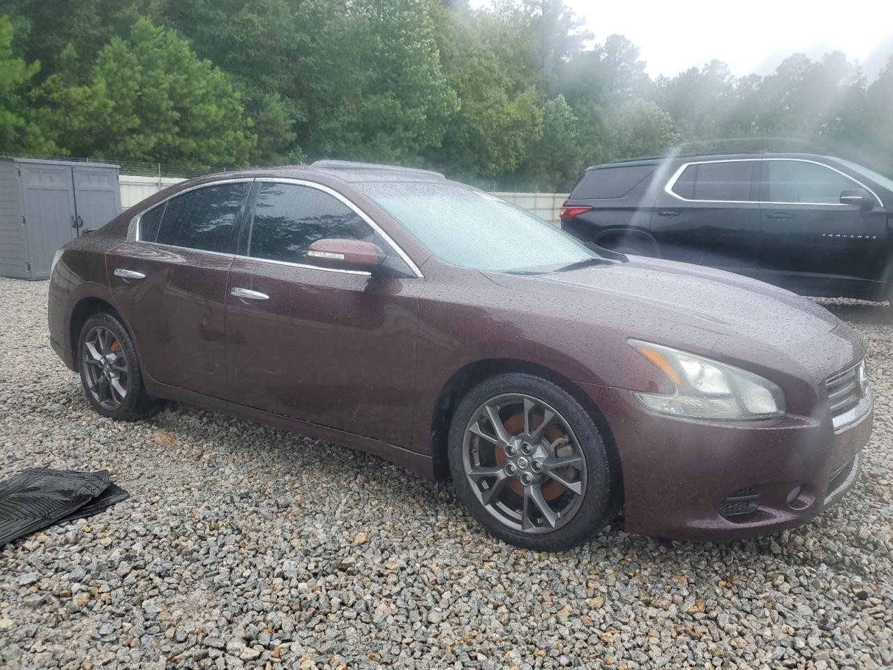 2014 NISSAN Maxima