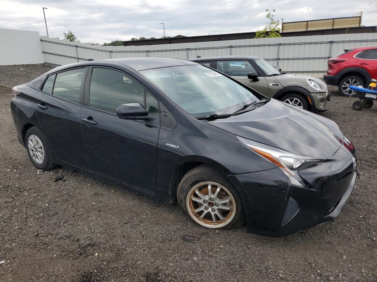 2016 TOYOTA PRIUS