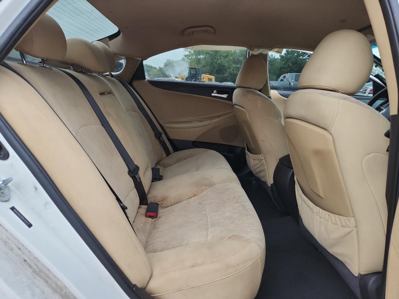 2013 HYUNDAI SONATA