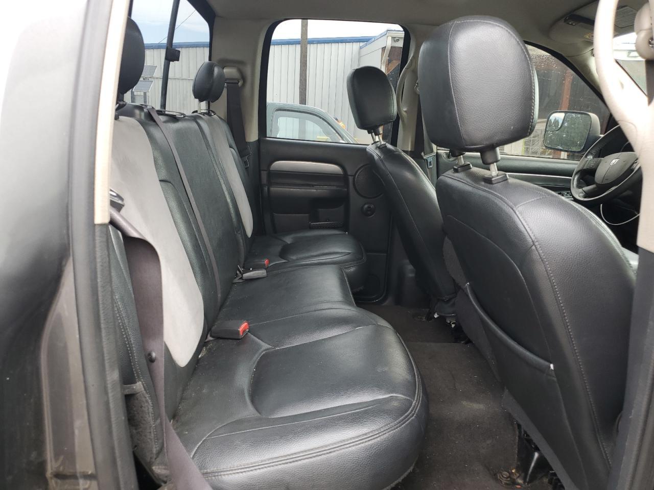 2004 DODGE Ram 2500
