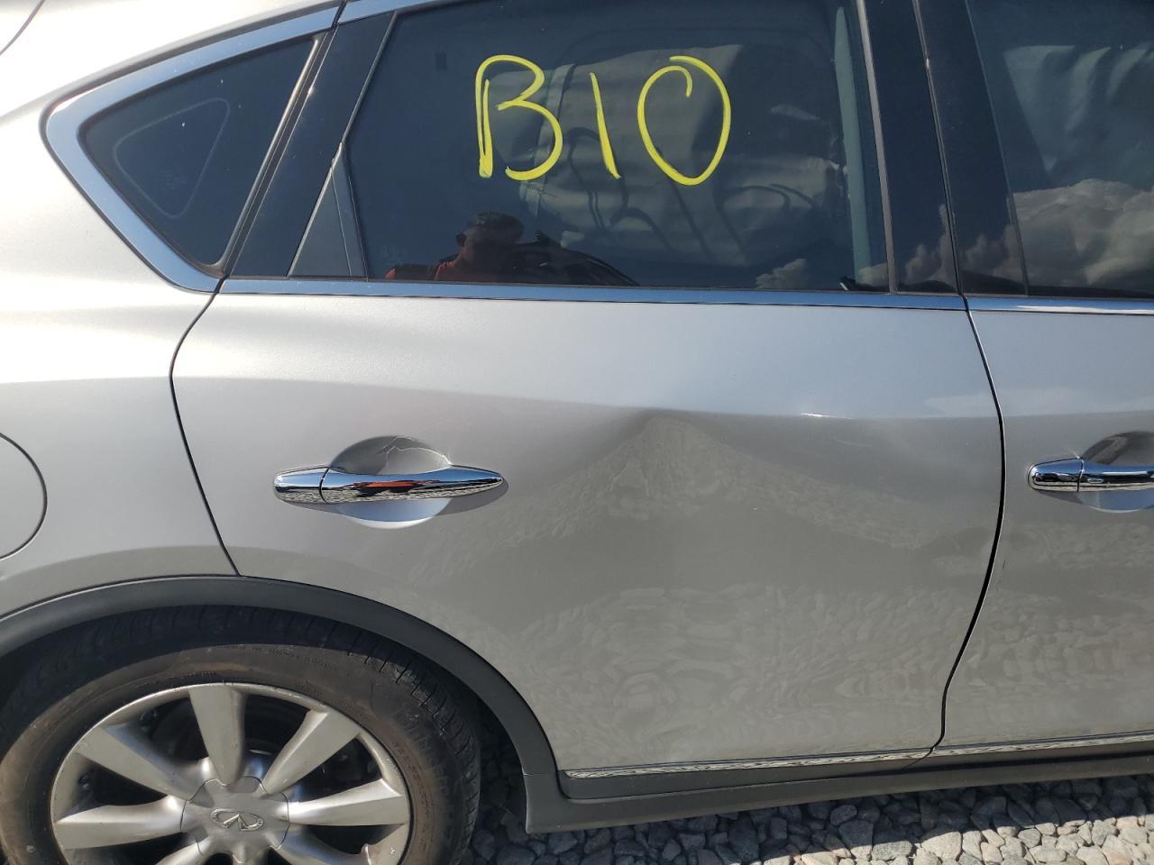 2012 INFINITI EX35