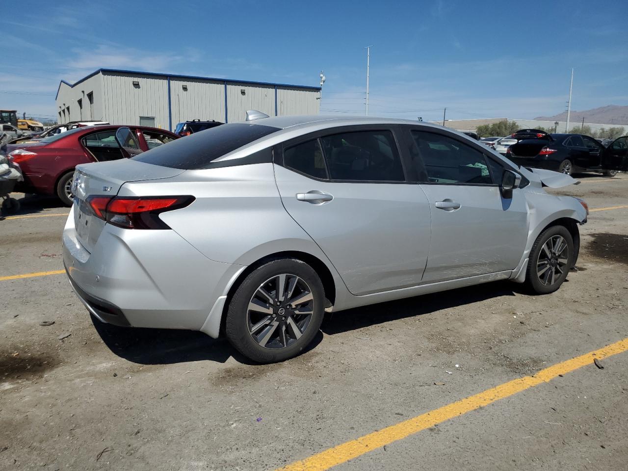 2021 NISSAN VERSA