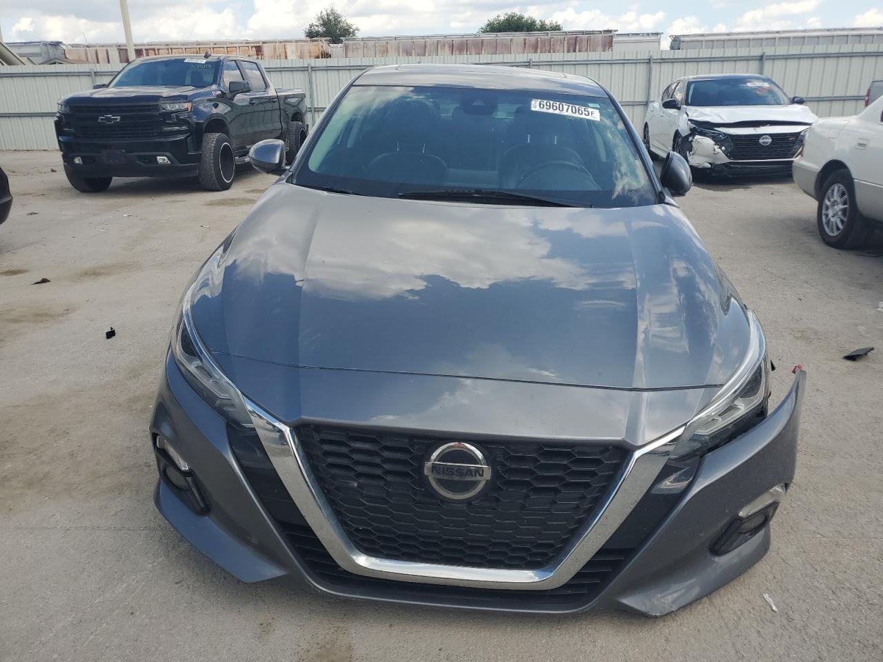 2019 NISSAN ALTIMA