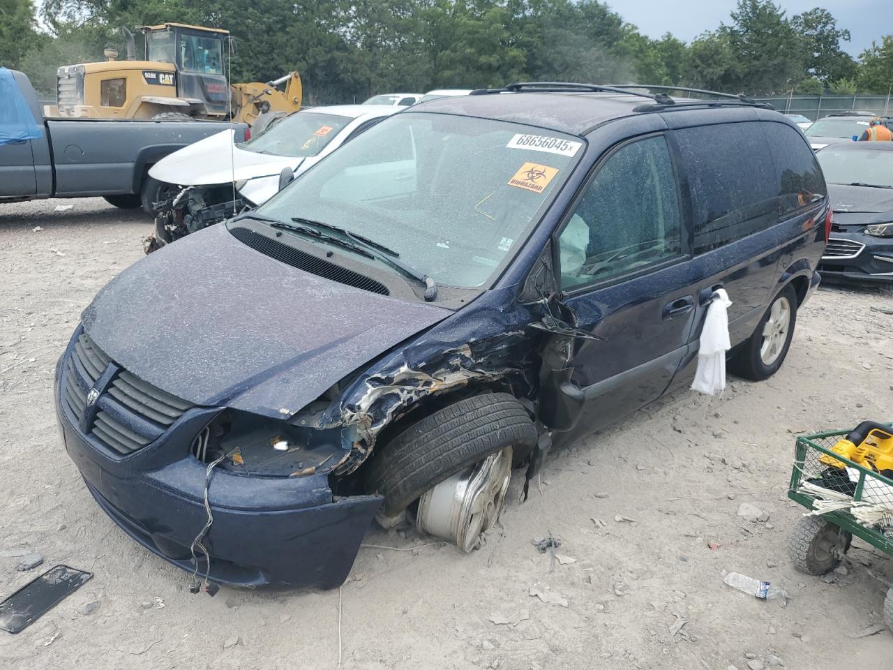 2005 DODGE CARAVAN