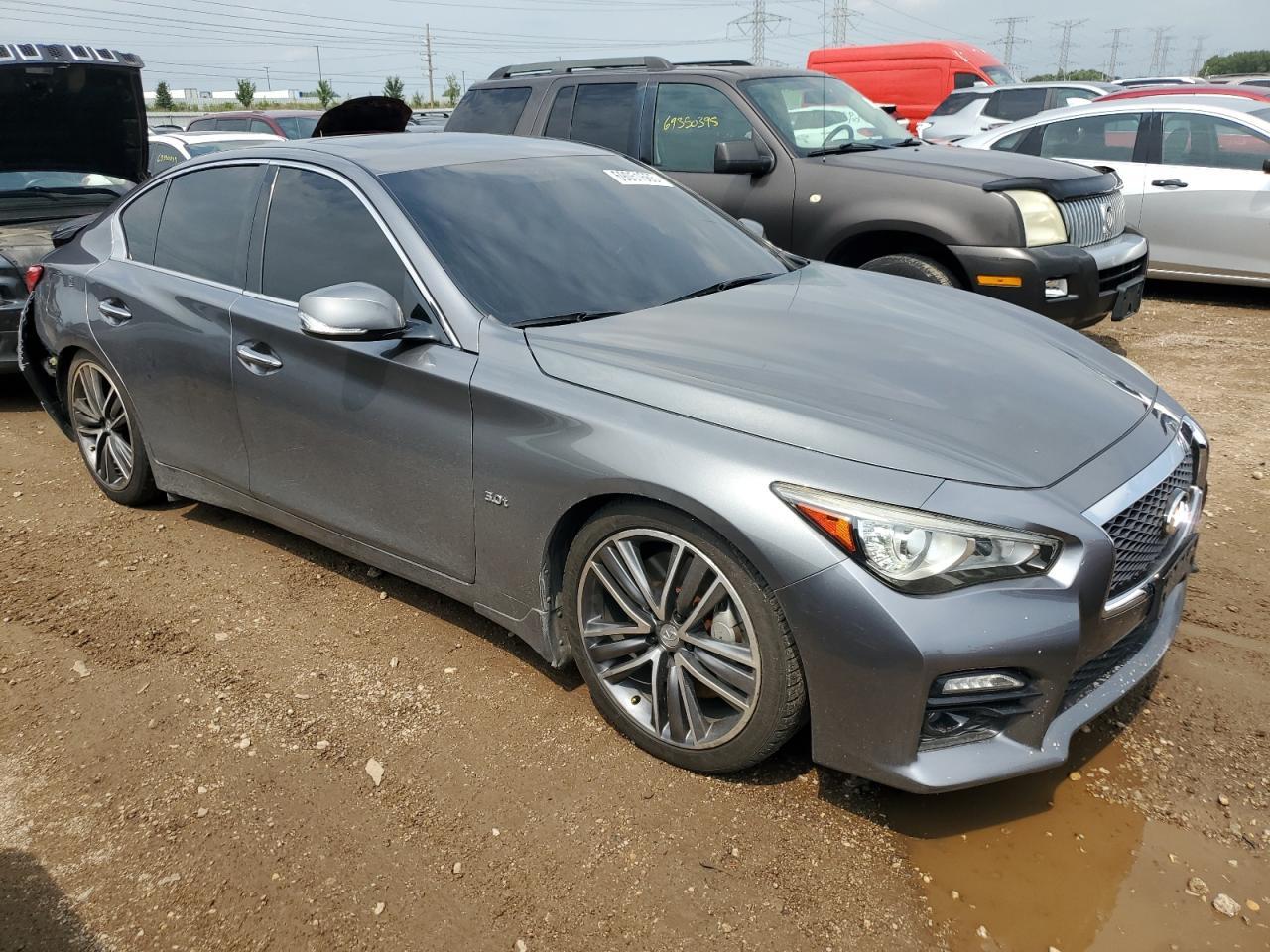2017 INFINITI Q50