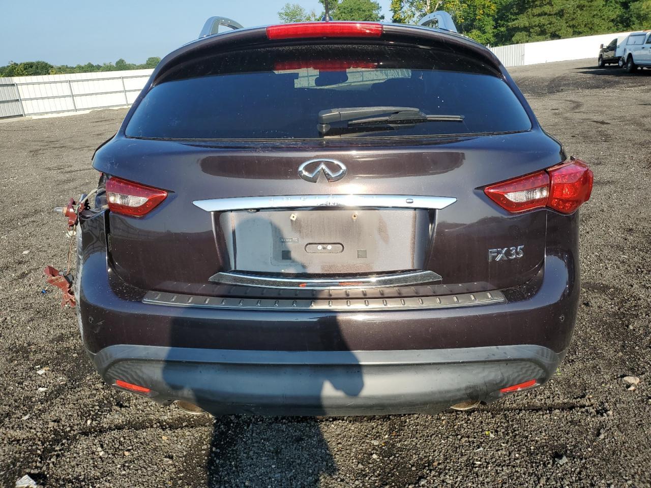 2012 INFINITI FX35