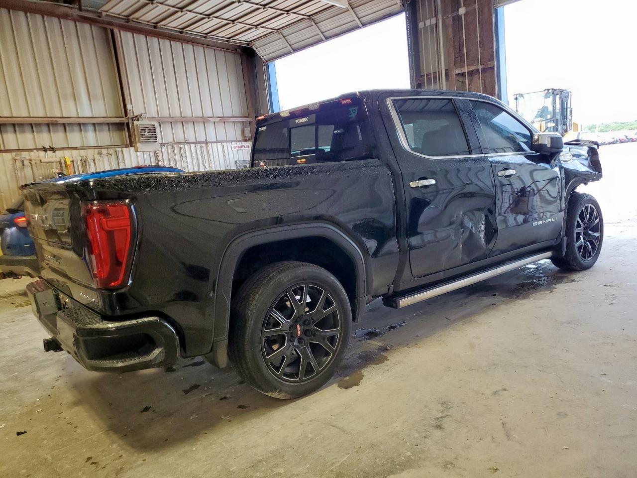 2022 GMC Sierra