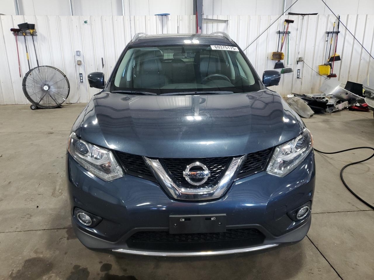 2016 NISSAN ROGUE