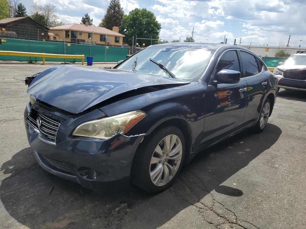 2011 INFINITI M37