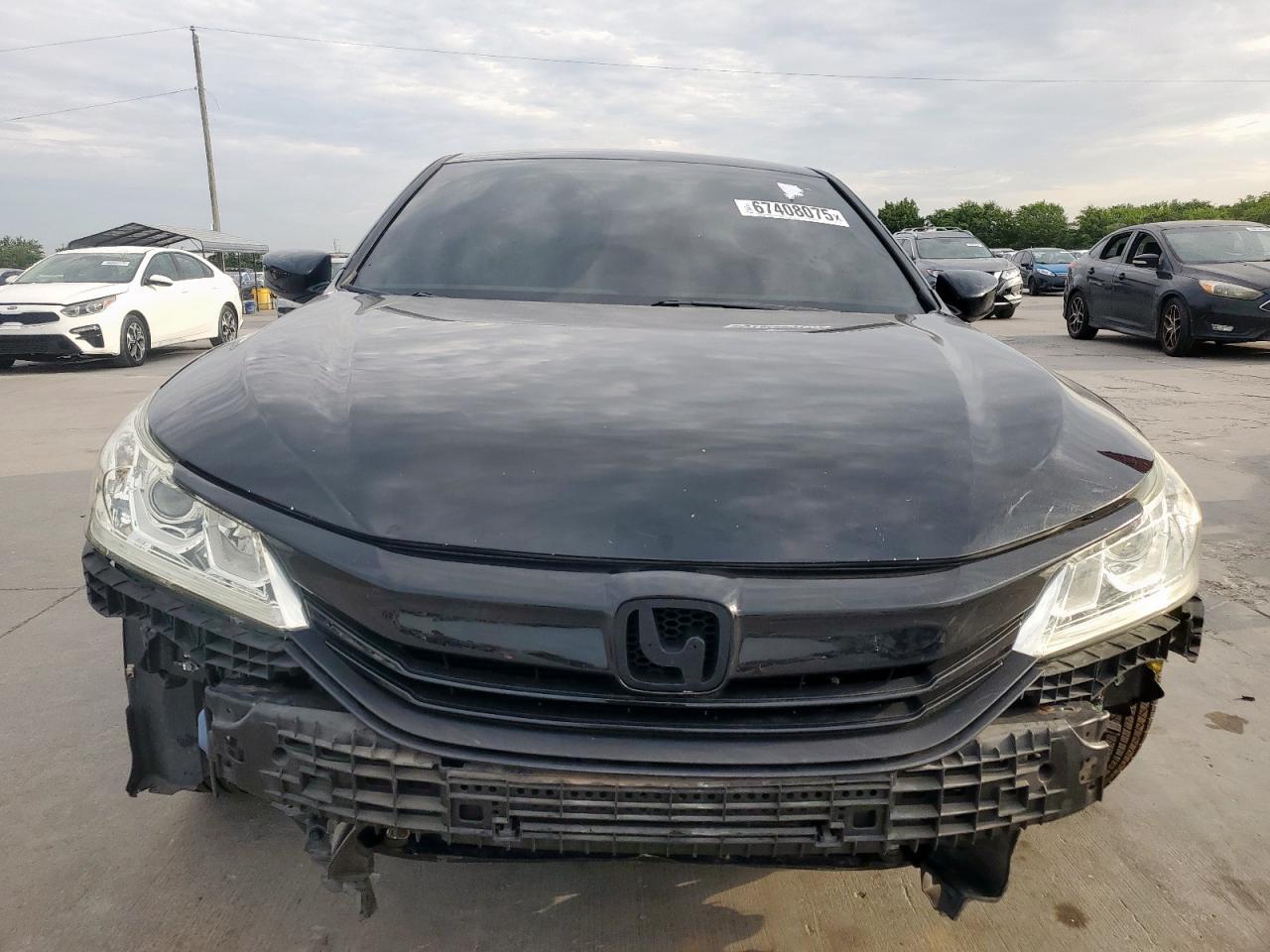 2017 HONDA ACCORD