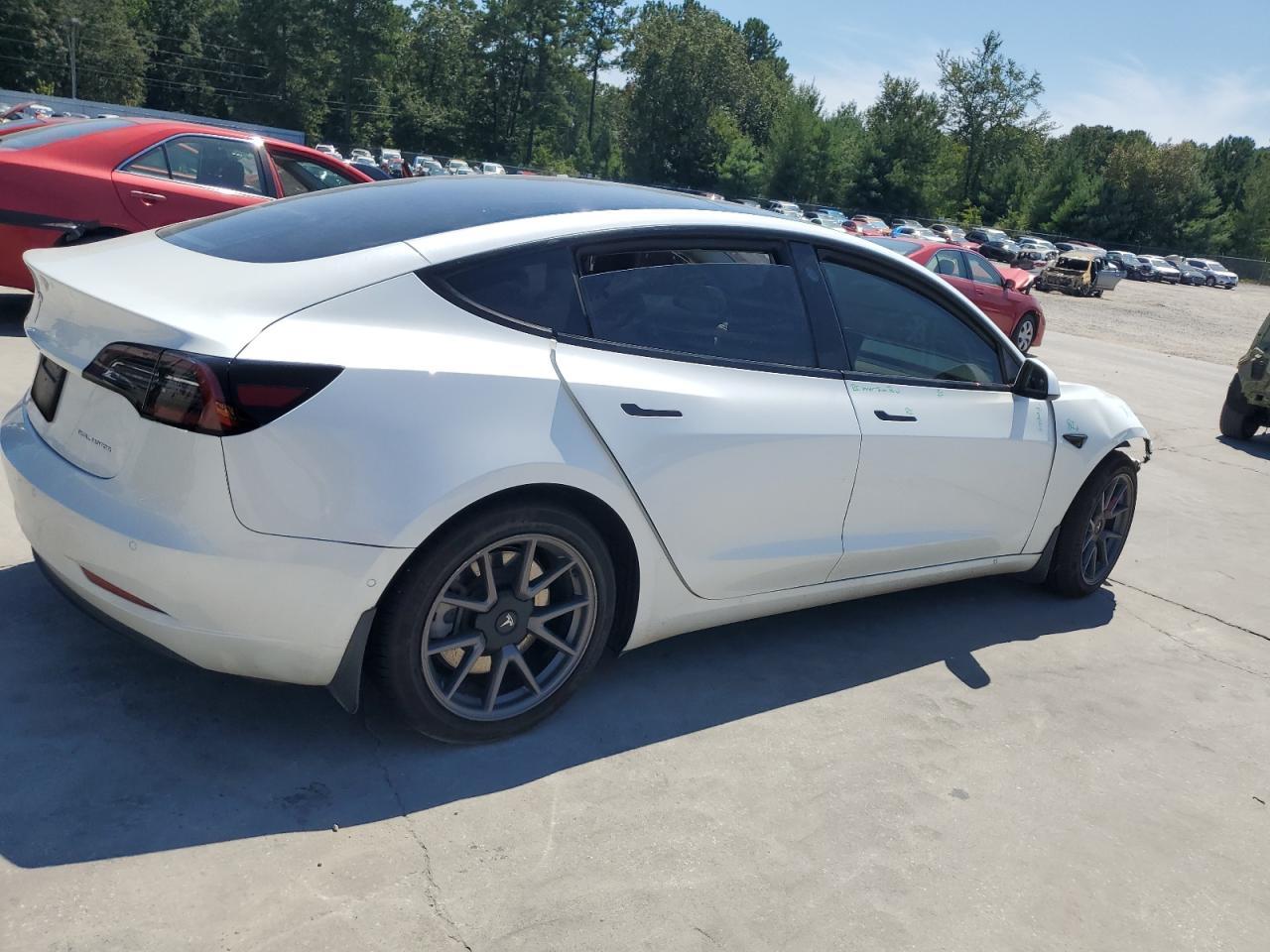 2021 TESLA MODEL 3