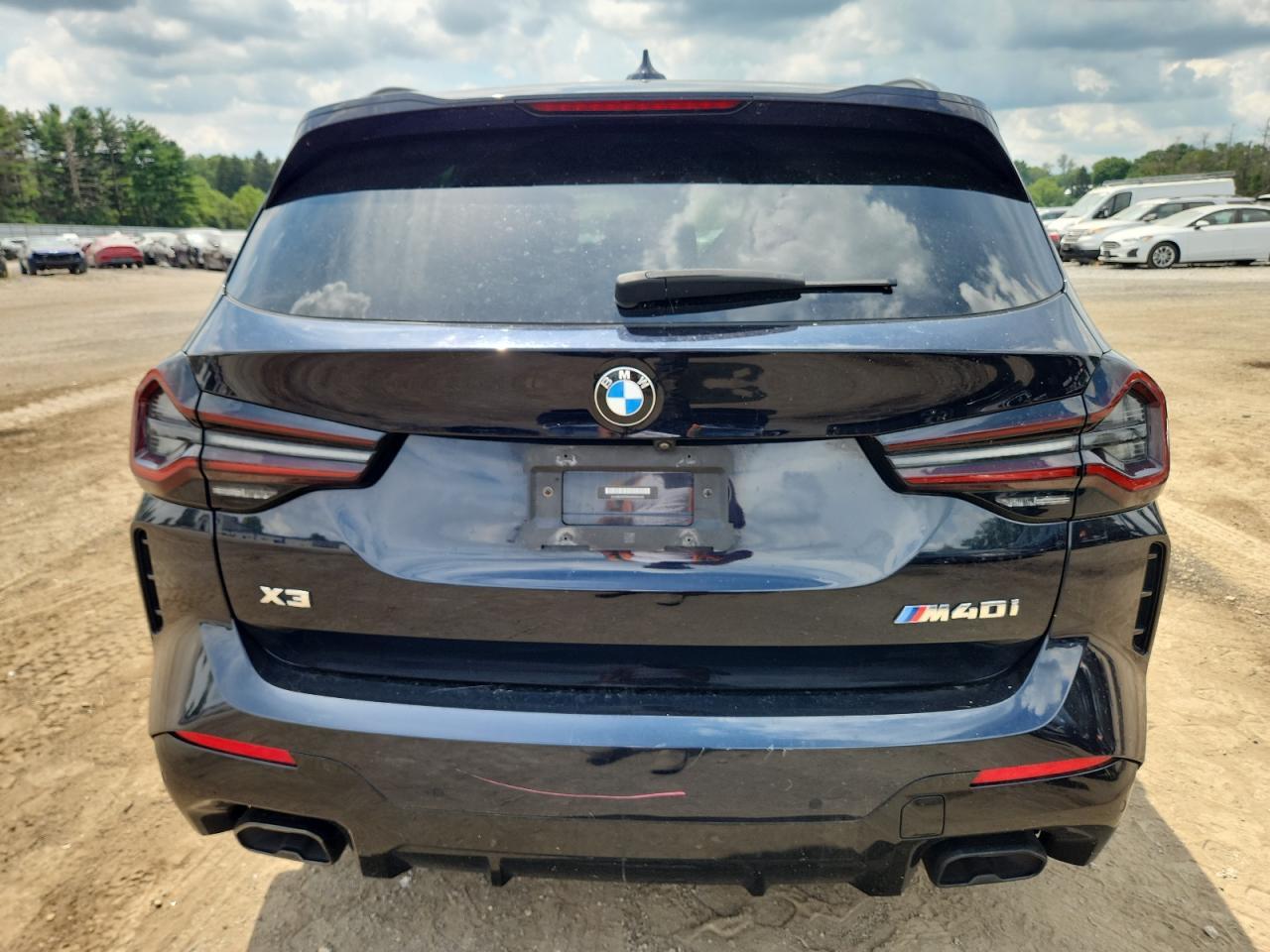 2022 BMW X3