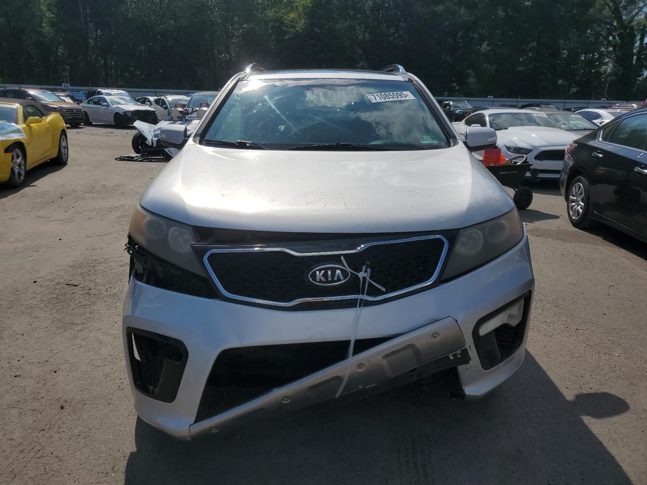2011 KIA SORENTO