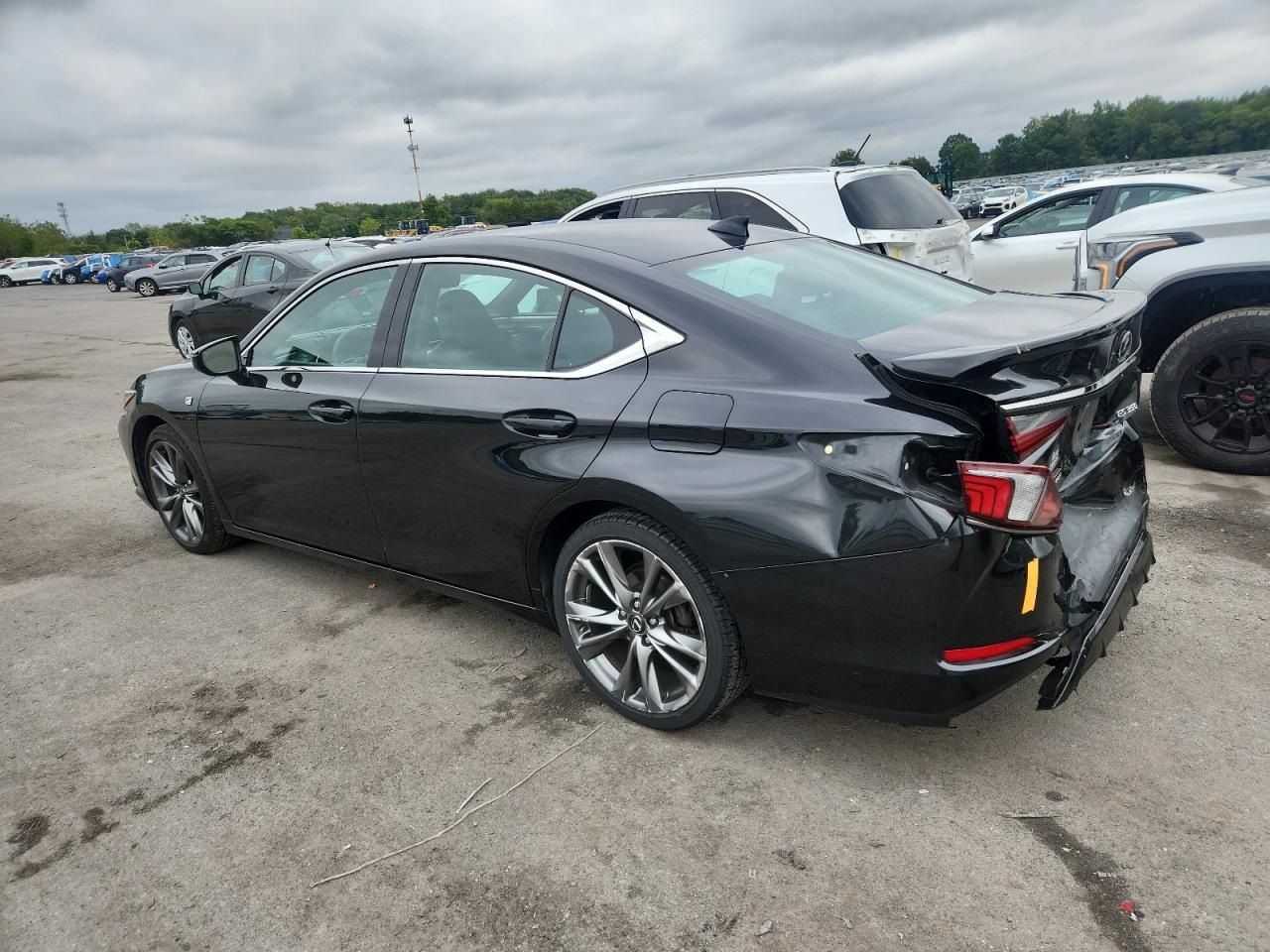 2019 LEXUS ES 350