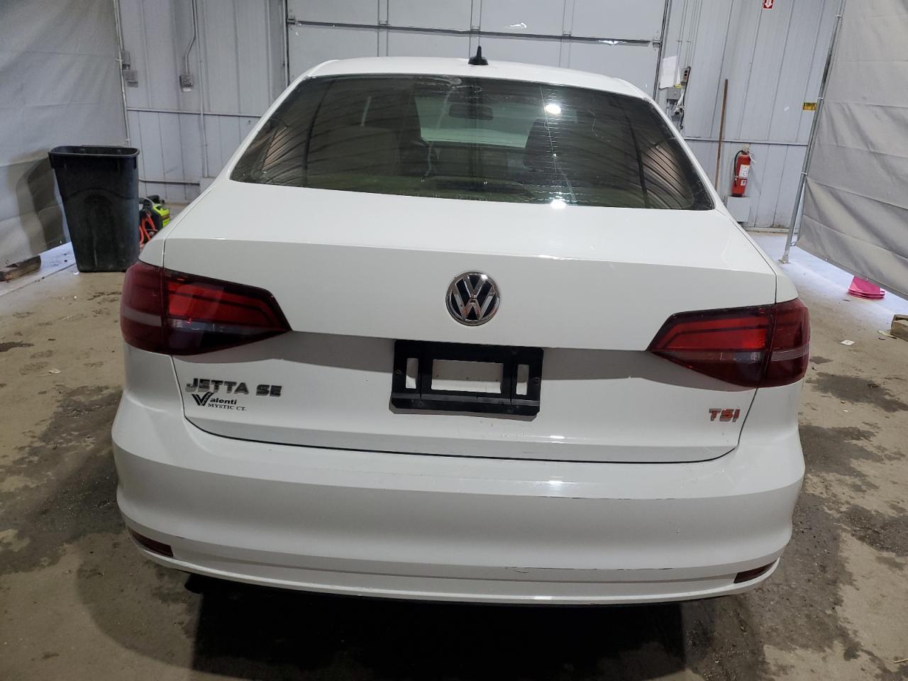 2016 VOLKSWAGEN JETTA