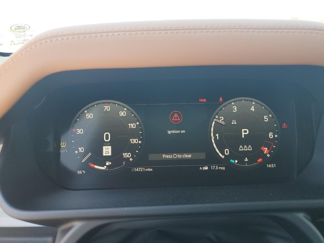2024 LAND ROVER Defender