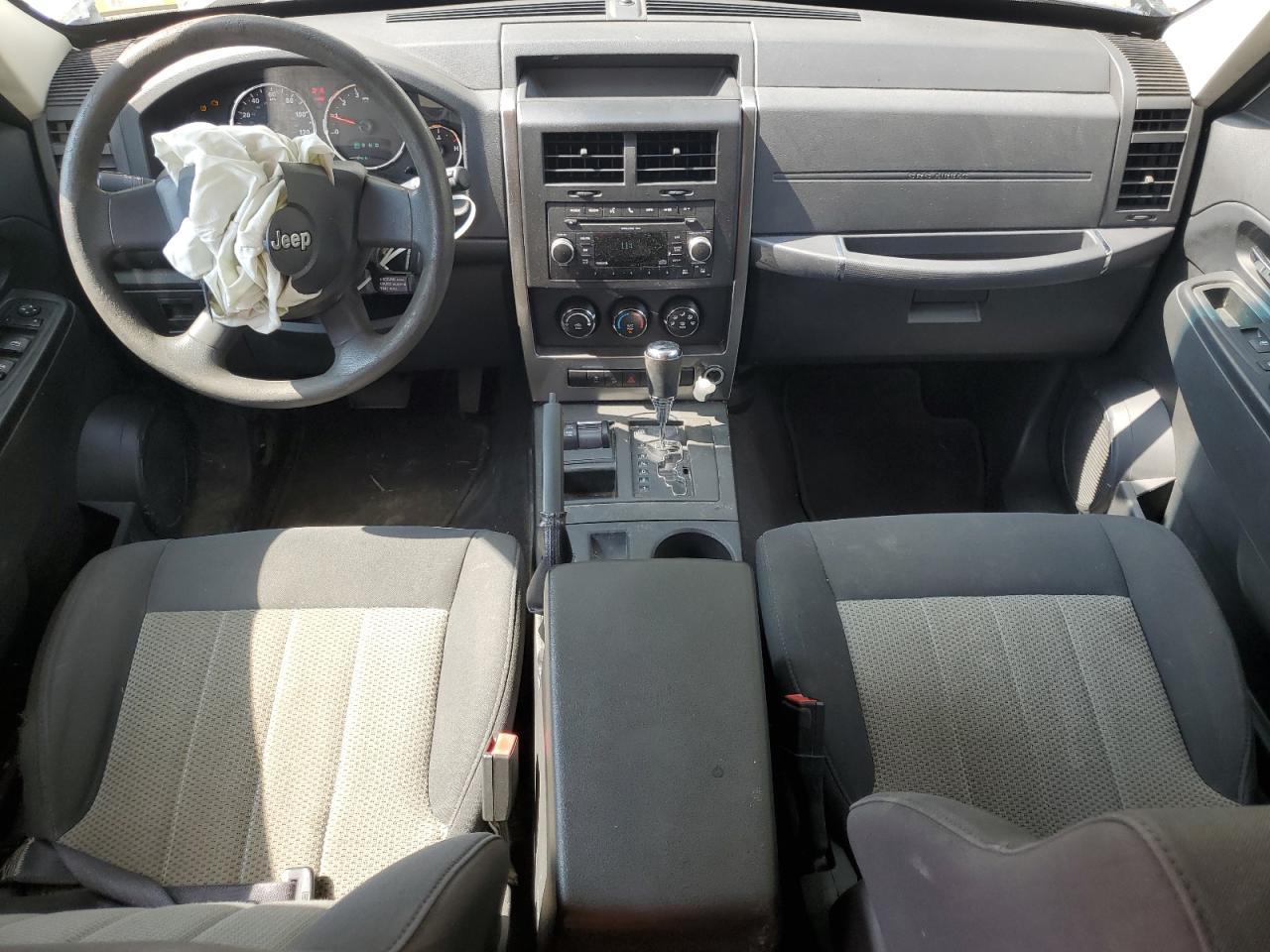 2010 JEEP Liberty