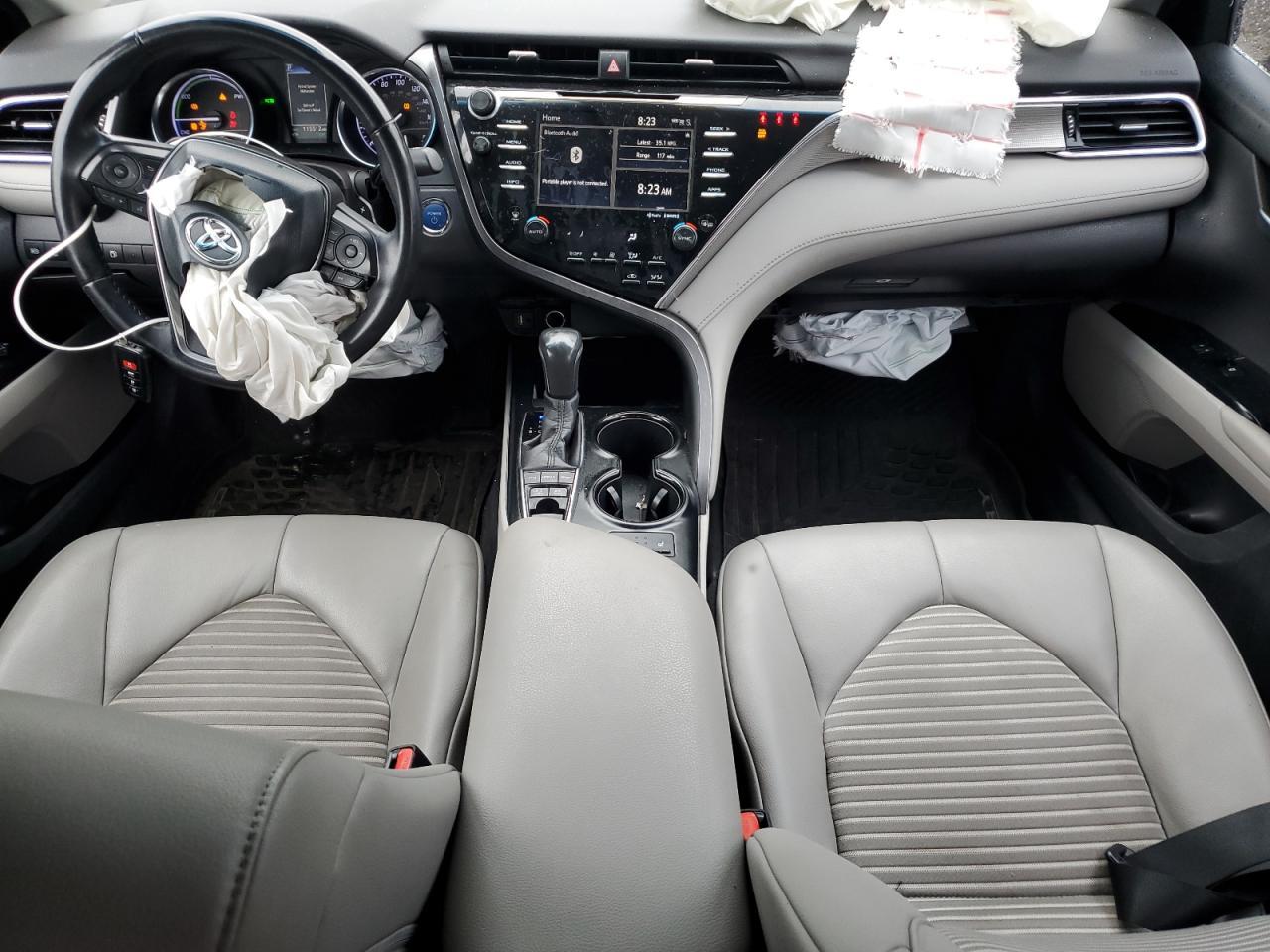 2018 TOYOTA CAMRY
